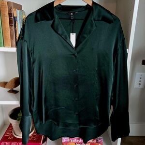 Banana Republic 100% Silk Blouse Deep Forest Green Button Front Size M NWT